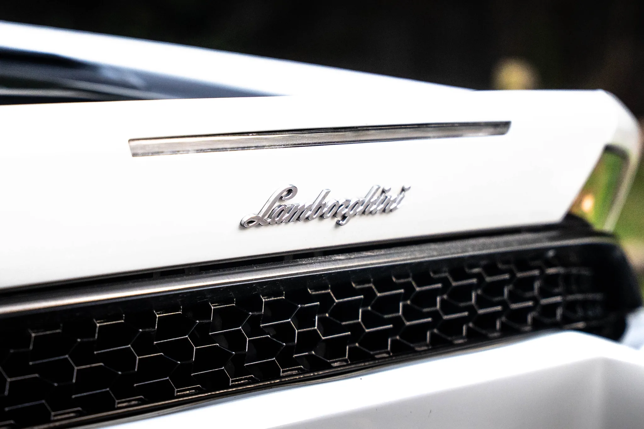 White Lamborghini Huracan 610-4 interior — race-inspired cockpit and controls